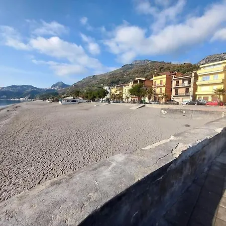 Taormina Casa Sole Mare Da Annalisa * 마제오