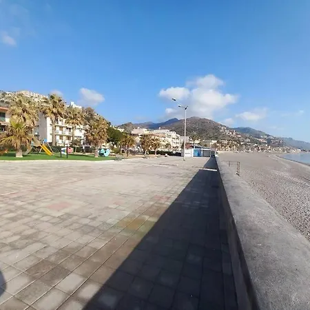 Taormina Casa Sole Mare Da Annalisa Διαμέρισμα Mazzeo